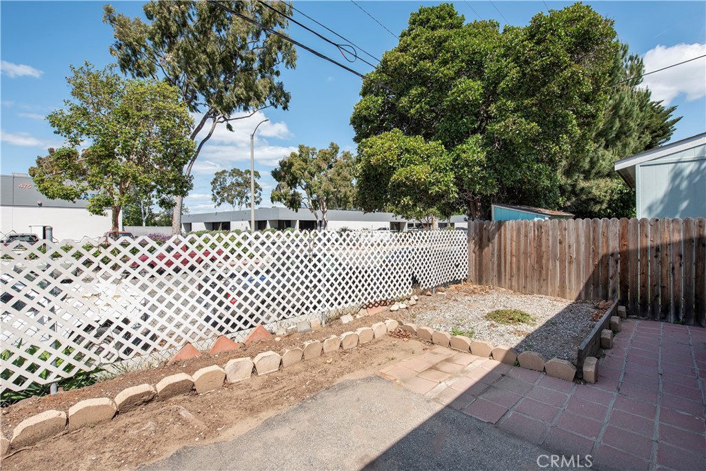 520 Pine Avenue 22