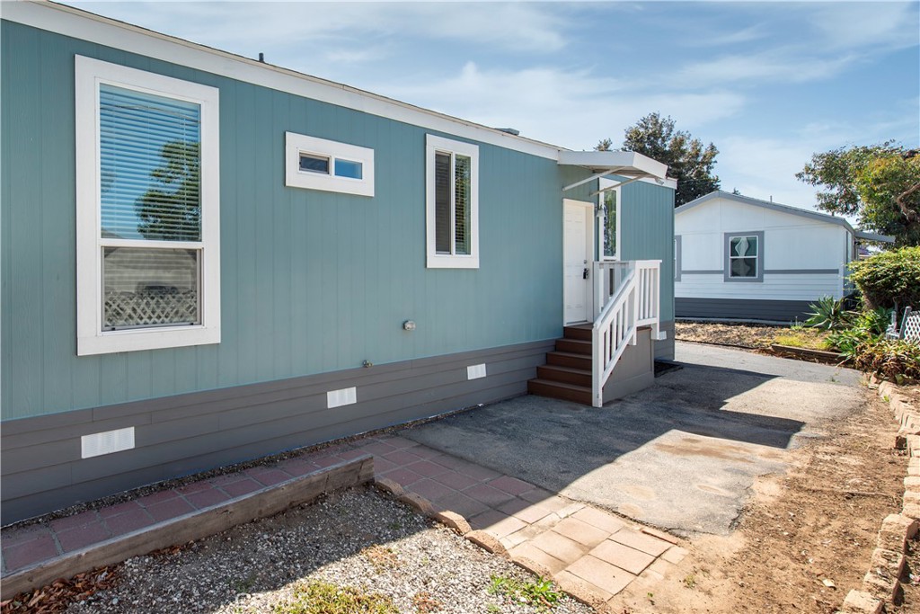 520 Pine Avenue 22