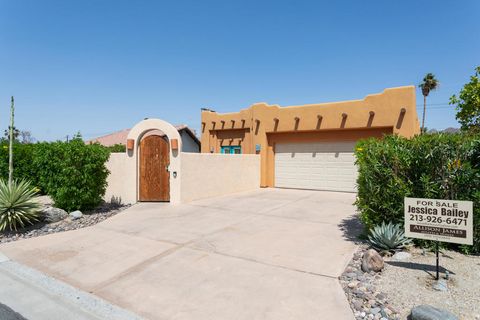 Photo of 52698 Avenida Herrera, La Quinta, CA 92253 (MLS # 219147437DA)
