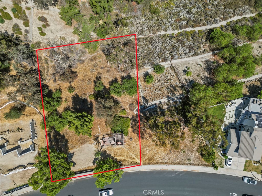 Ready to build your dream home? Discover an exceptional opportunity in the highly sought-after Granada Hills, just north of Rinaldi. This impressive 19,600 sqft lot offers stunning views and is the perfect canvas for your custom residence. For buyer's peace of mind, an Approved Geology & Soils Report is readily available for review. Seize this chance to create your vision in a prime location!