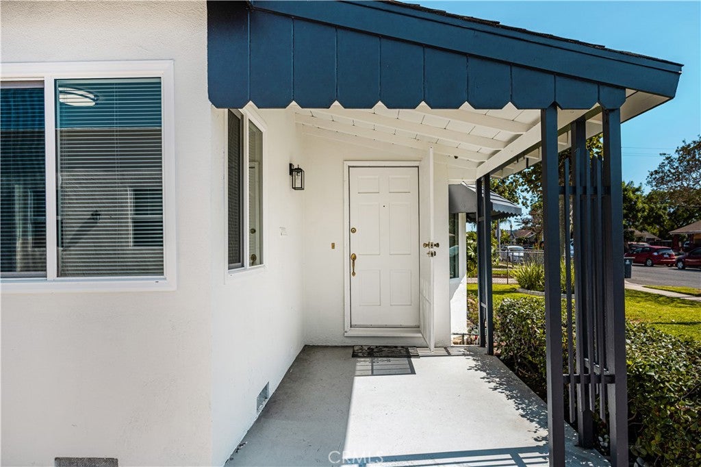 1615 S Van Ness AVE, Santa Ana CA 92707
