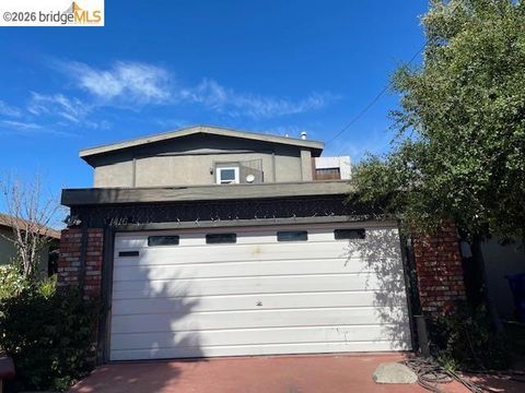 Photo of 1416 Mariposa St St, Richmond, CA 94804 (MLS # 41125861)