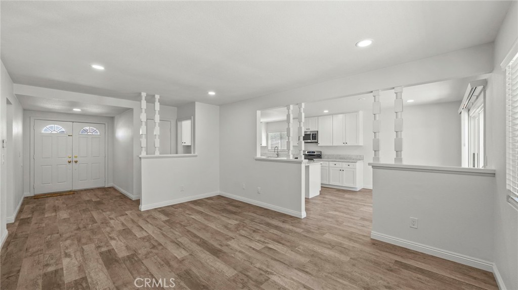 2288 Avenida Del Vista