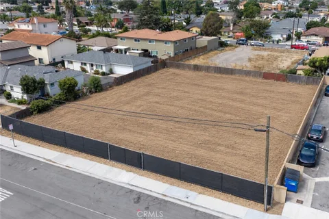 MLS: OC26185605