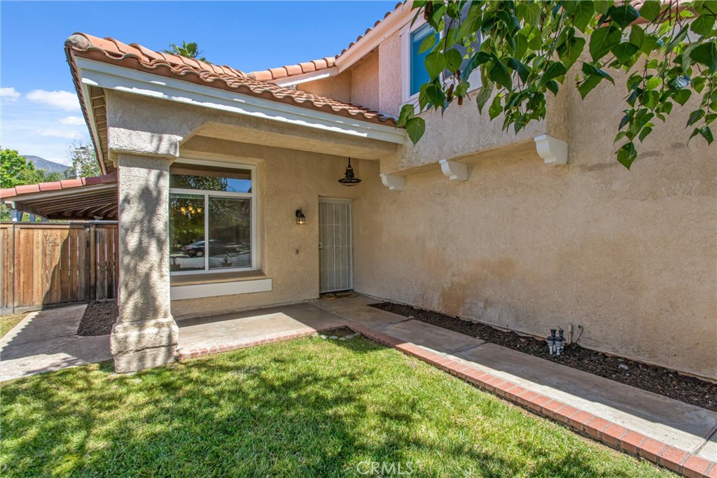 10979 Applewood Lane