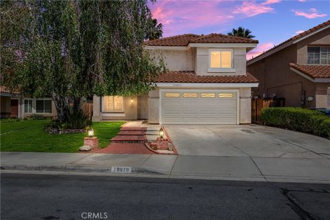 Photo of 10979 Applewood Lane, Yucaipa, CA 92399 (MLS # IG26078669)