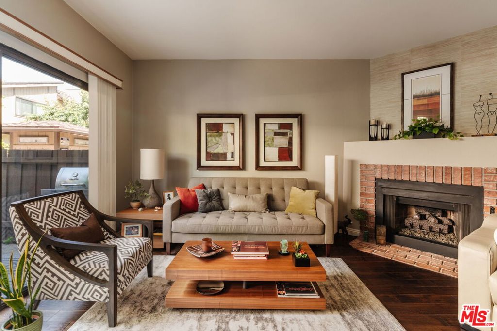 Photo of 15023 Sherman Way #E, Van Nuys, CA 91405 (MLS # 26846369)