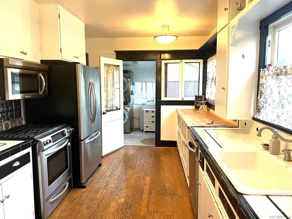 South Escondido - Residential Lease