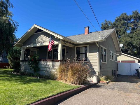 Photo of 242 E 9th Ave Ave, Escondido, CA 92025 (MLS # 250043290SD)