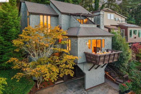 Photo of 6474 Oakwood Dr DR, Oakland, CA 94611 (MLS # 41148252)