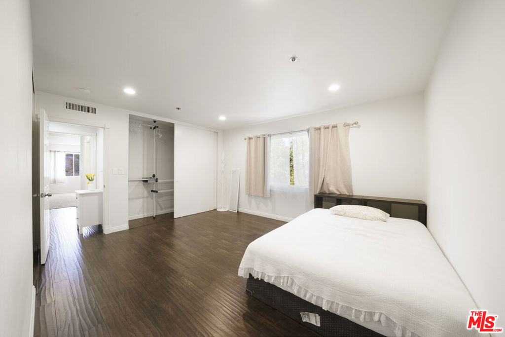 29641 S Western Avenue 417