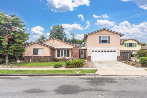 Photo of 16675 Spruce Circle, Fountain Valley, CA 92708 (MLS # IV25274268)