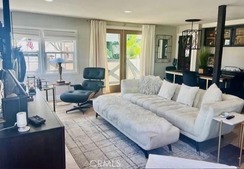 202 Tremont Newport Beach CA 92660