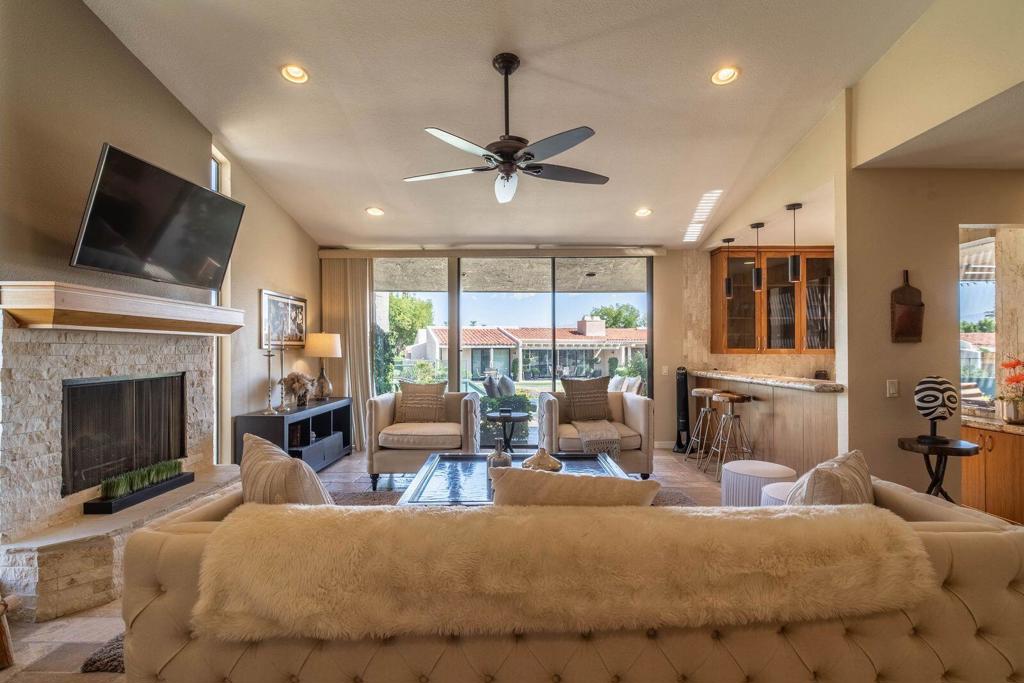 Dorado Villas - Residential