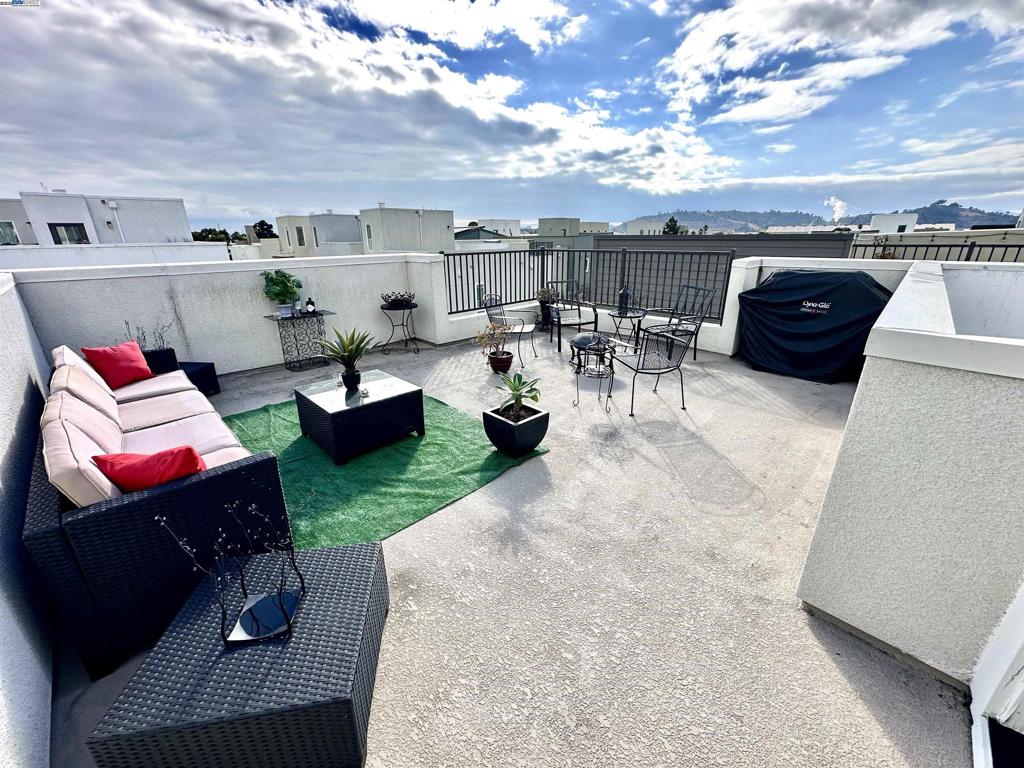 MARINA BAY NORTH - Residential