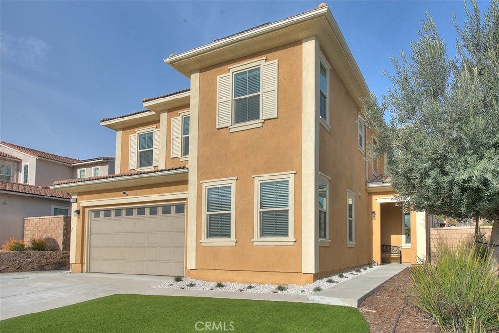 5924 Nisa Drive