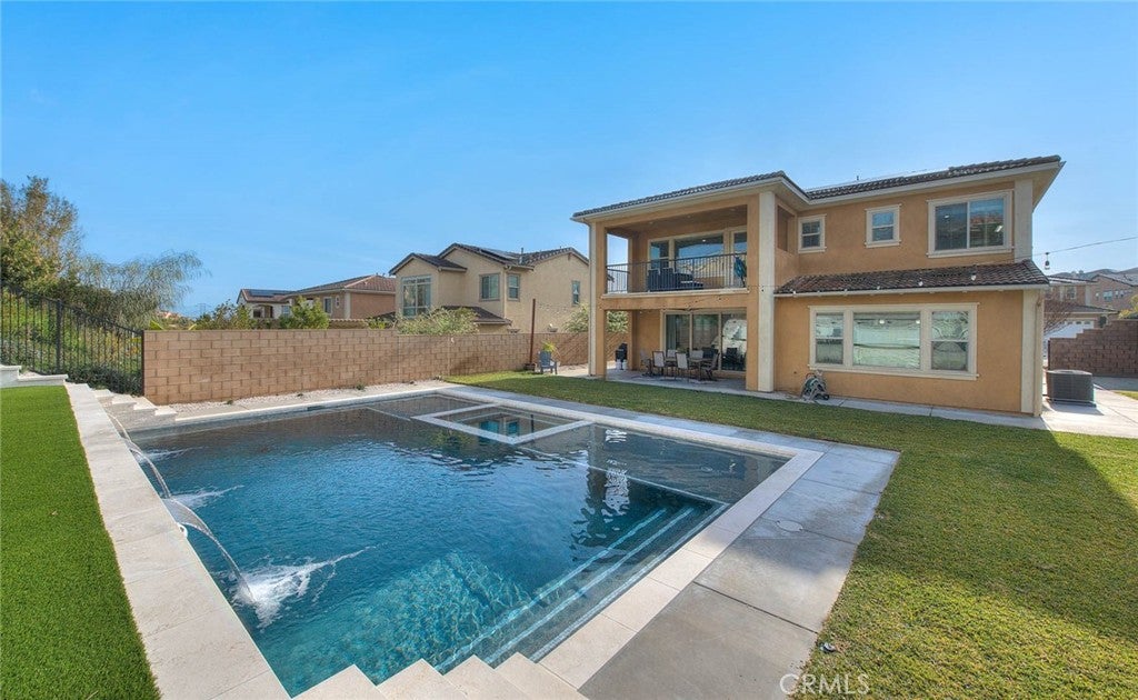 5924 Nisa Drive