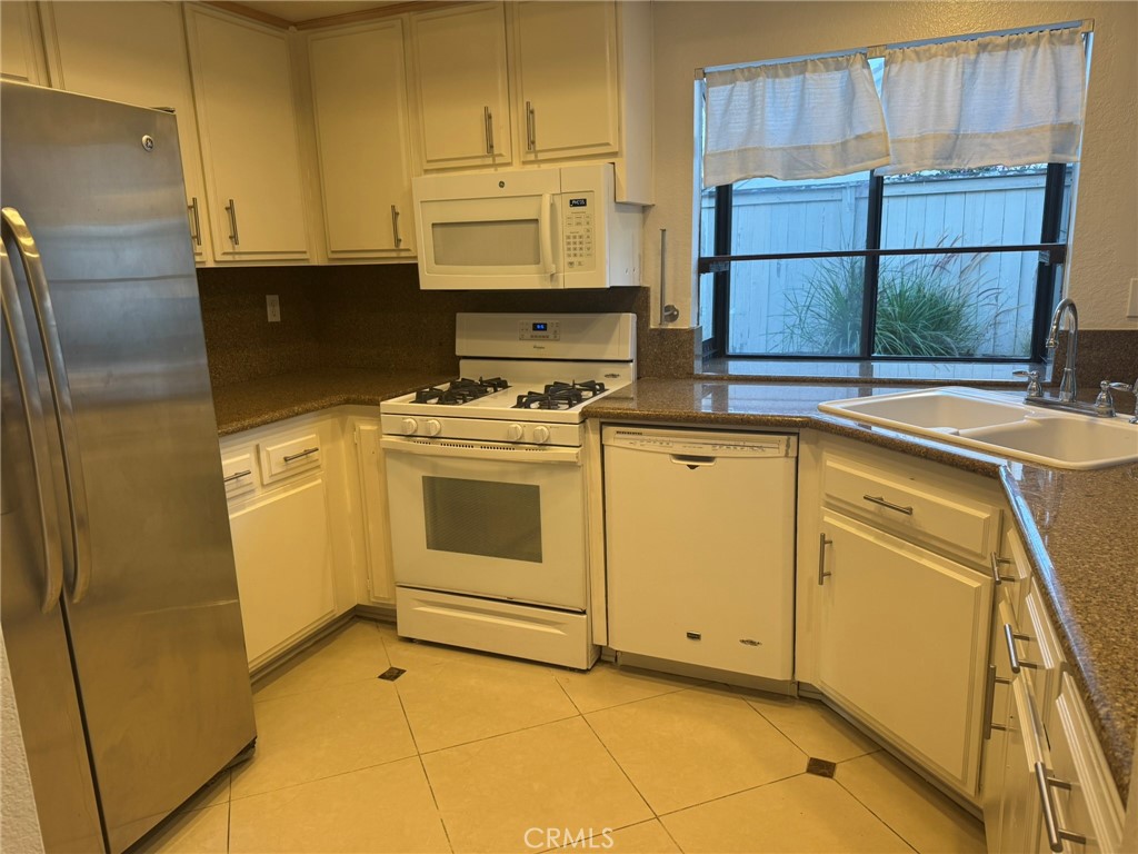 Sterling Heights (SRL) - Residential Lease