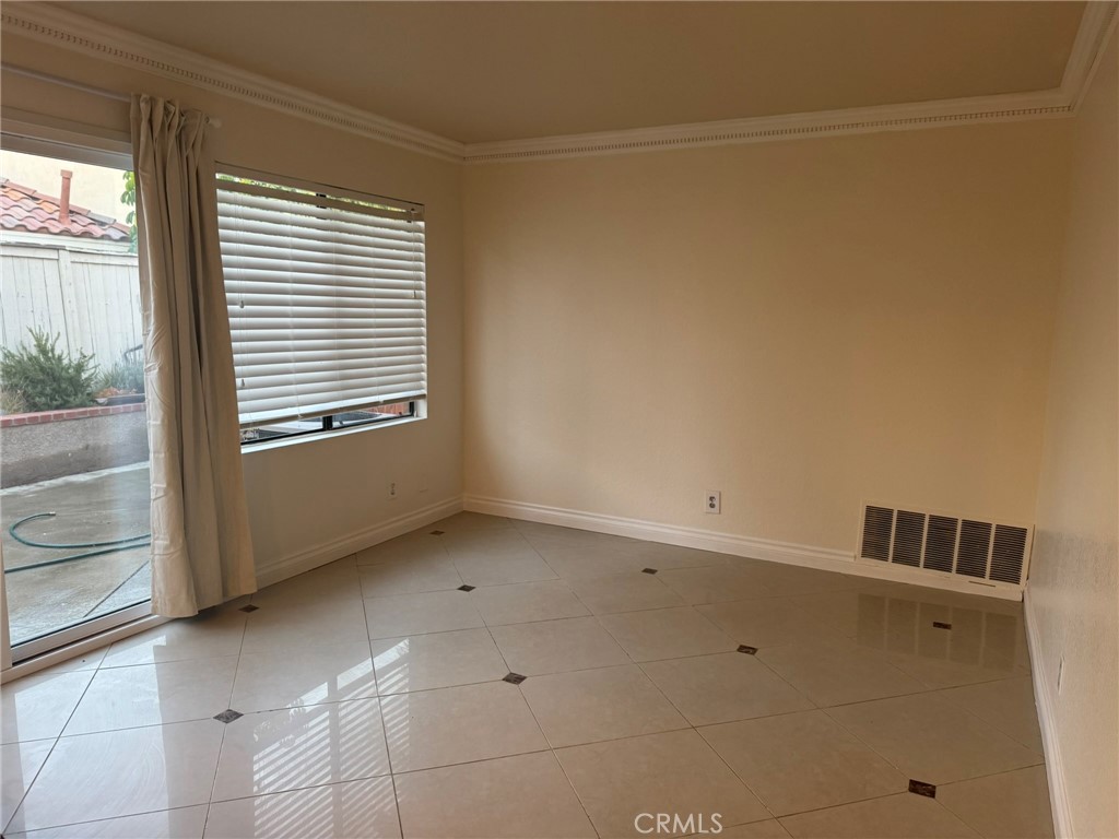 Sterling Heights (SRL) - Residential Lease