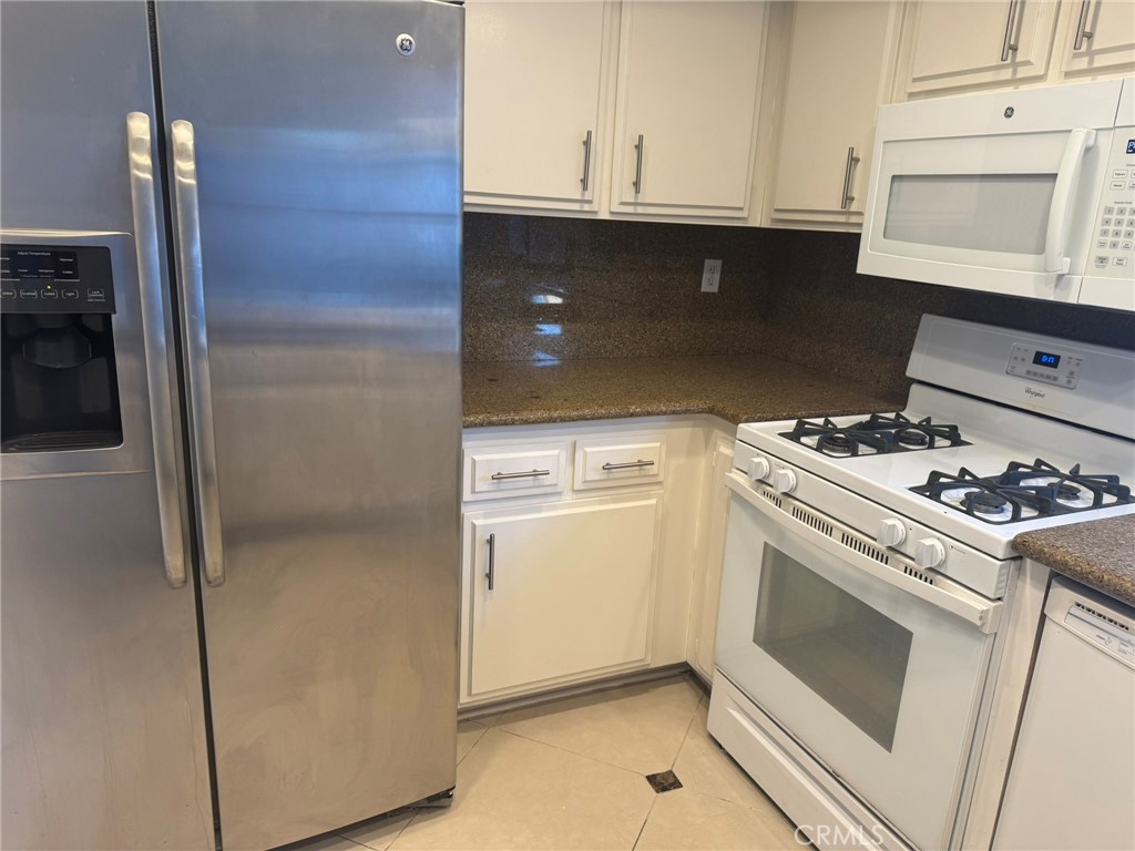 Sterling Heights (SRL) - Residential Lease