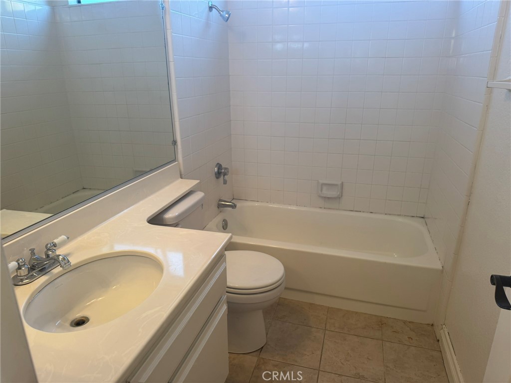 Sterling Heights (SRL) - Residential Lease