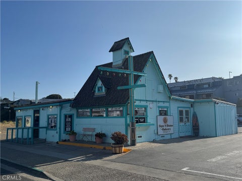 Photo of 830 Embarcadero Pl, Morro Bay, CA 93442 (MLS # SC25135460)