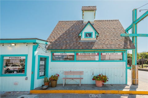 Tiny photo for 830 Embarcadero Pl, Morro Bay, CA 93442 (MLS # SC25135460)