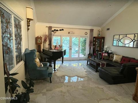 Photo of 729 Triunfo Canyon Road, Westlake Village, CA 91361 (MLS # 226000953)