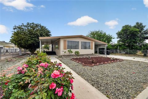 Photo of 44059 Lloyd St, Hemet, CA 92544 (MLS # SW26082383)