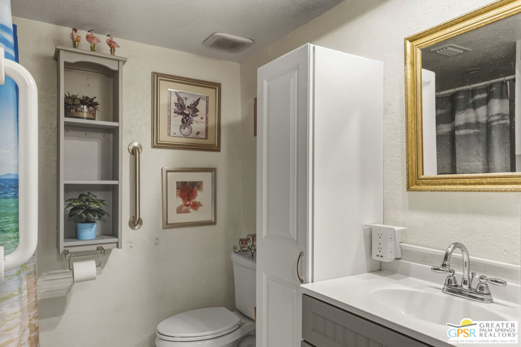 Pueblo Sands - Residential