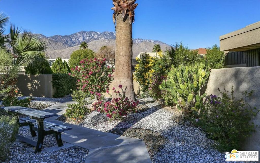 Pueblo Sands - Residential