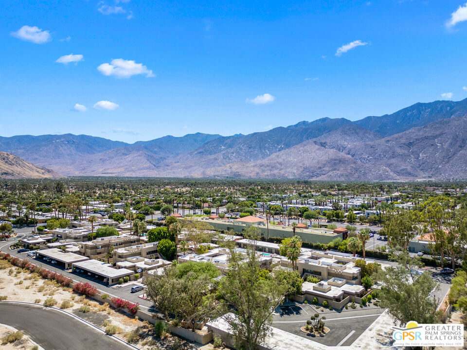 Pueblo Sands - Residential