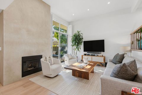 Photo of 13238 Fiji Way #A, Marina Del Rey, CA 90292 (MLS # 26639157)