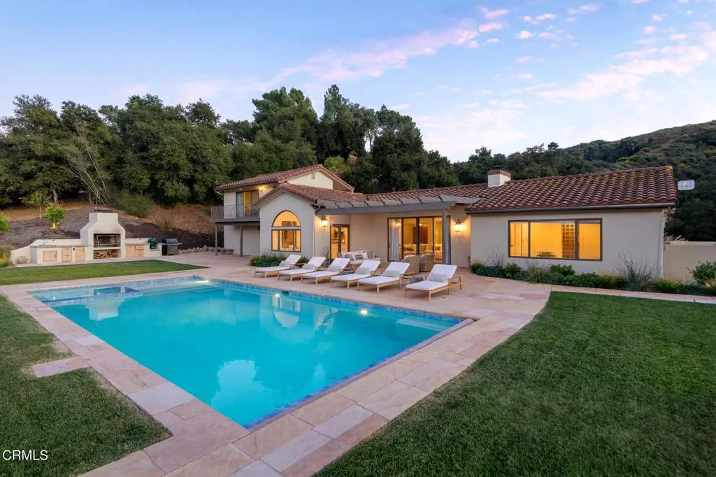 Ojai, California 93023, United States, 4 Bedrooms Bedrooms, ,4 BathroomsBathrooms,Residential,Active,169641