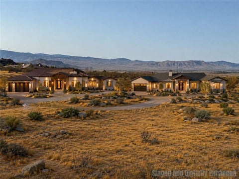 Photo of 17575 Century Plant Road, Apple Valley, CA 92307 (MLS # FR26206544)