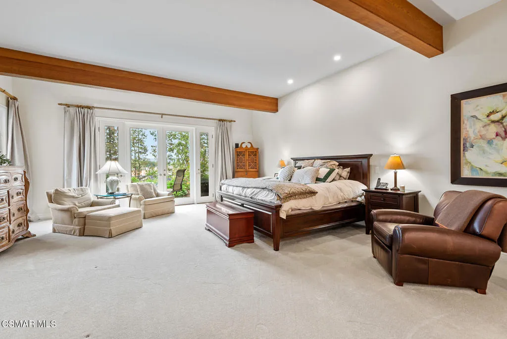 Westlake Village, California 91361, United States, 3 Bedrooms Bedrooms, ,4 BathroomsBathrooms,Residential,Active,231044