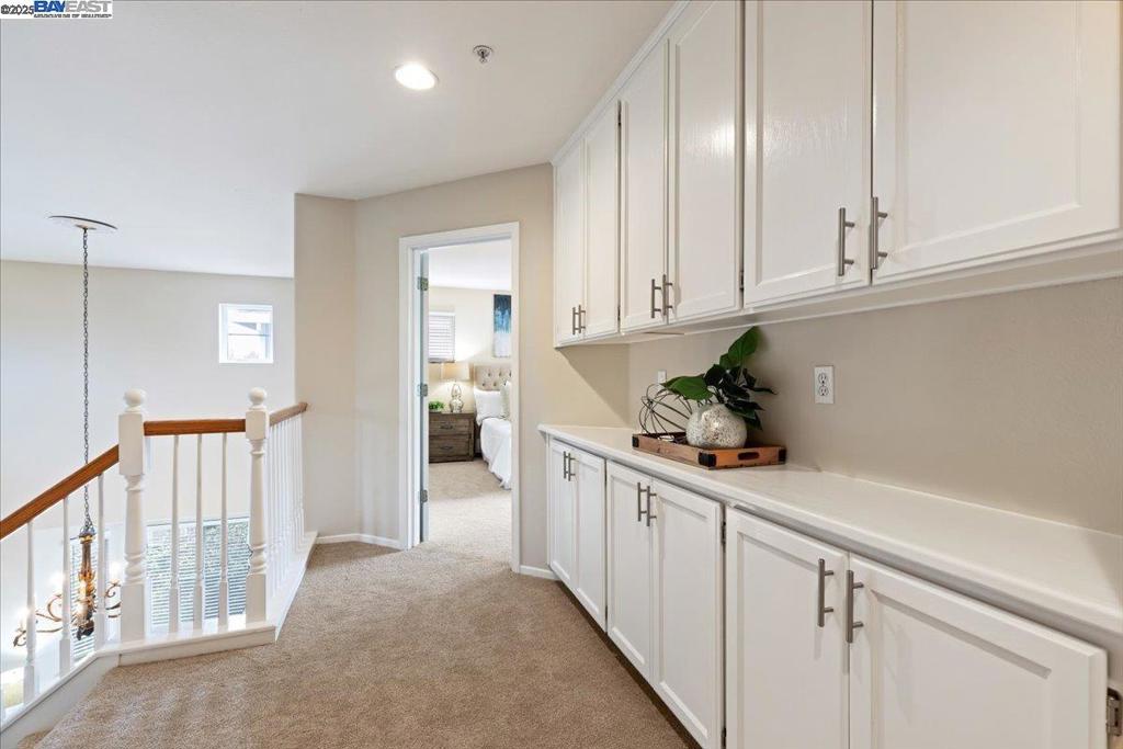 MILL CREEK - Residential