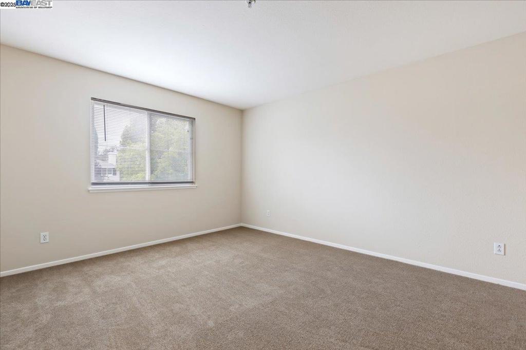 MILL CREEK - Residential