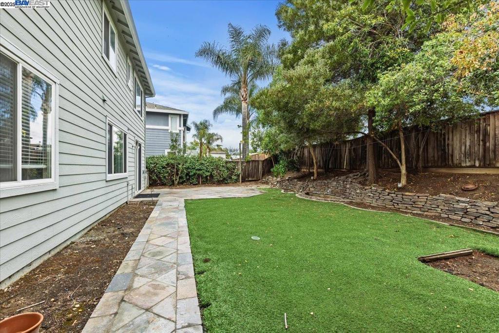 MILL CREEK - Residential