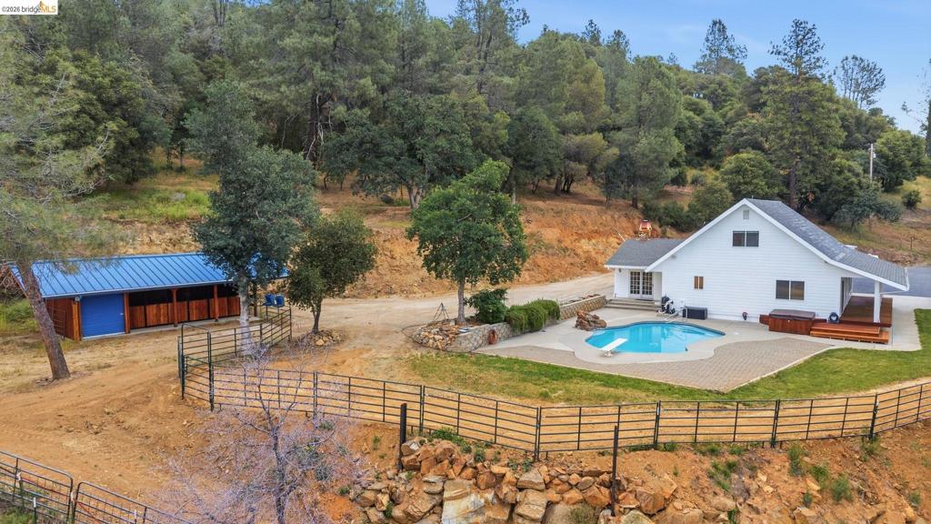 19466 Mira Monte Rd