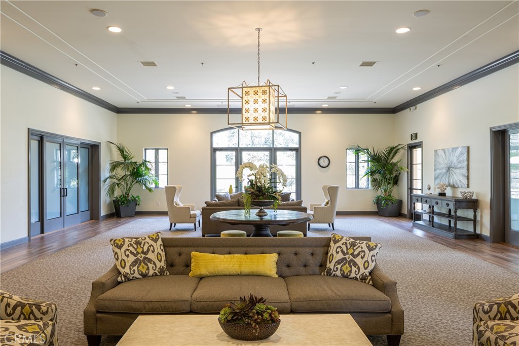 San Lucar (SANL) - Residential Lease