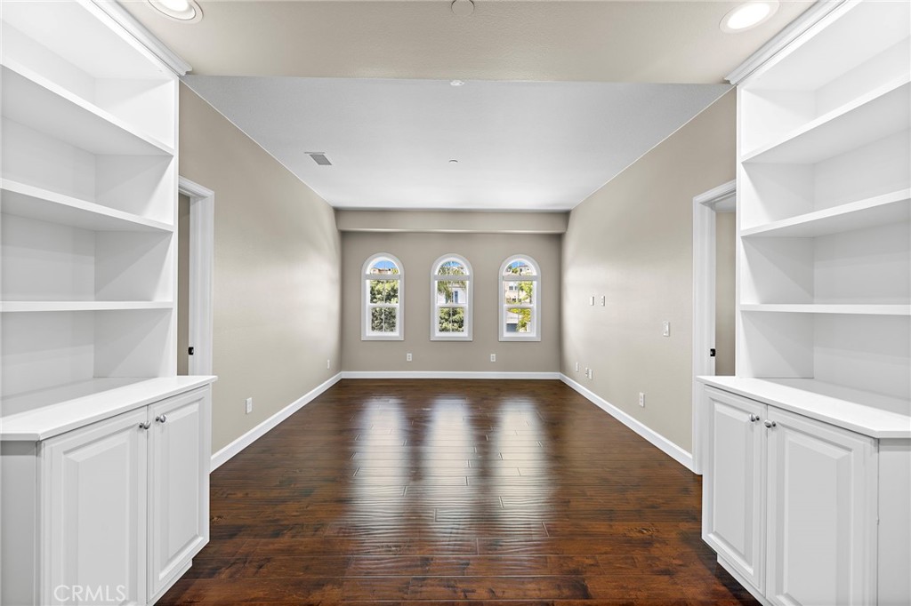 San Lucar (SANL) - Residential Lease