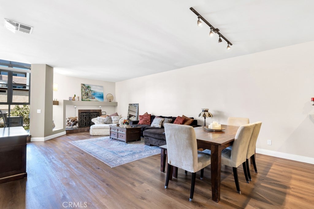 5230 Bellingham 7