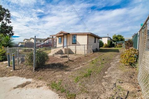 Photo of 2011 Paso Robles St, Oceano, CA 93445 (MLS # PI26048785)