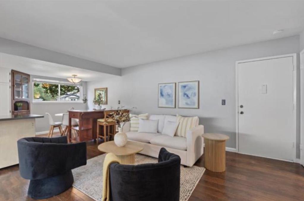 14225 Lora Drive 2