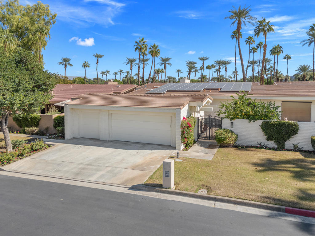 Desert Horizons C.C. - Residential