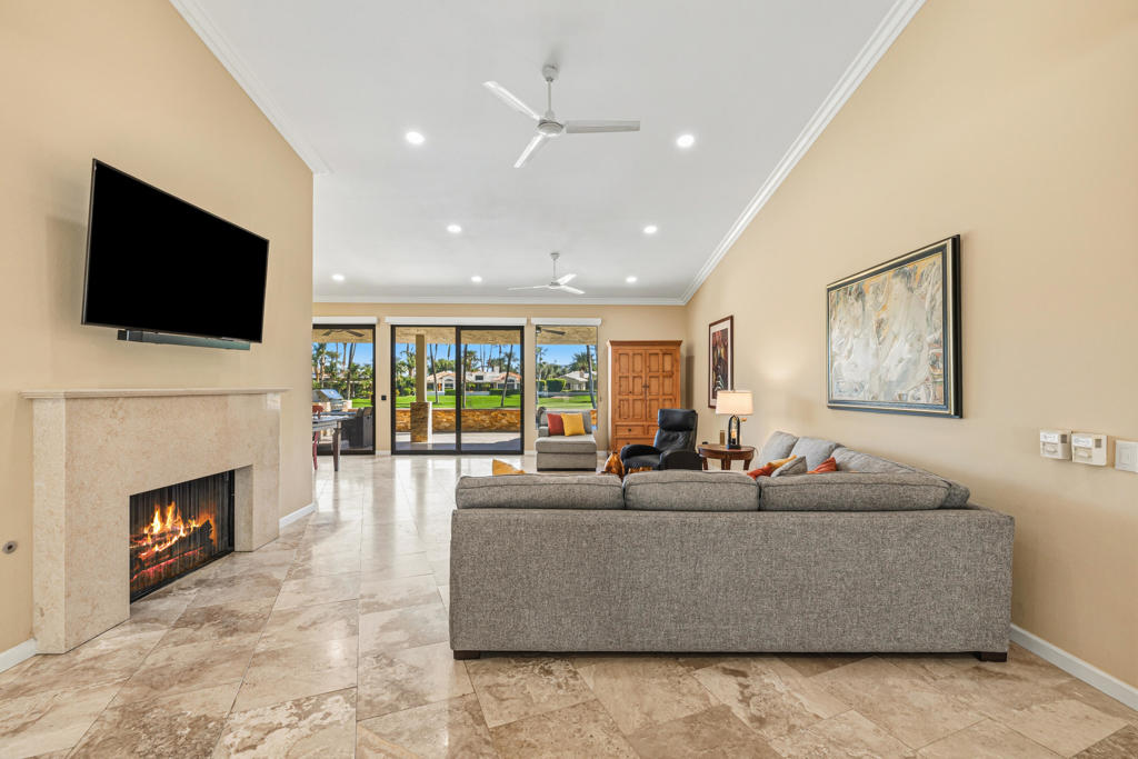 Desert Horizons C.C. - Residential