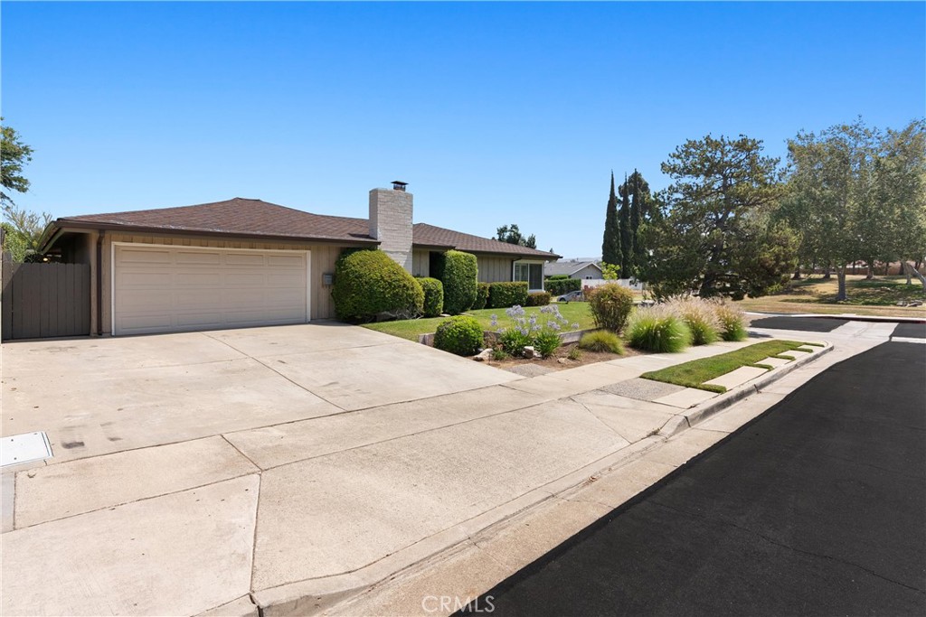 1225 Carlsbad Street