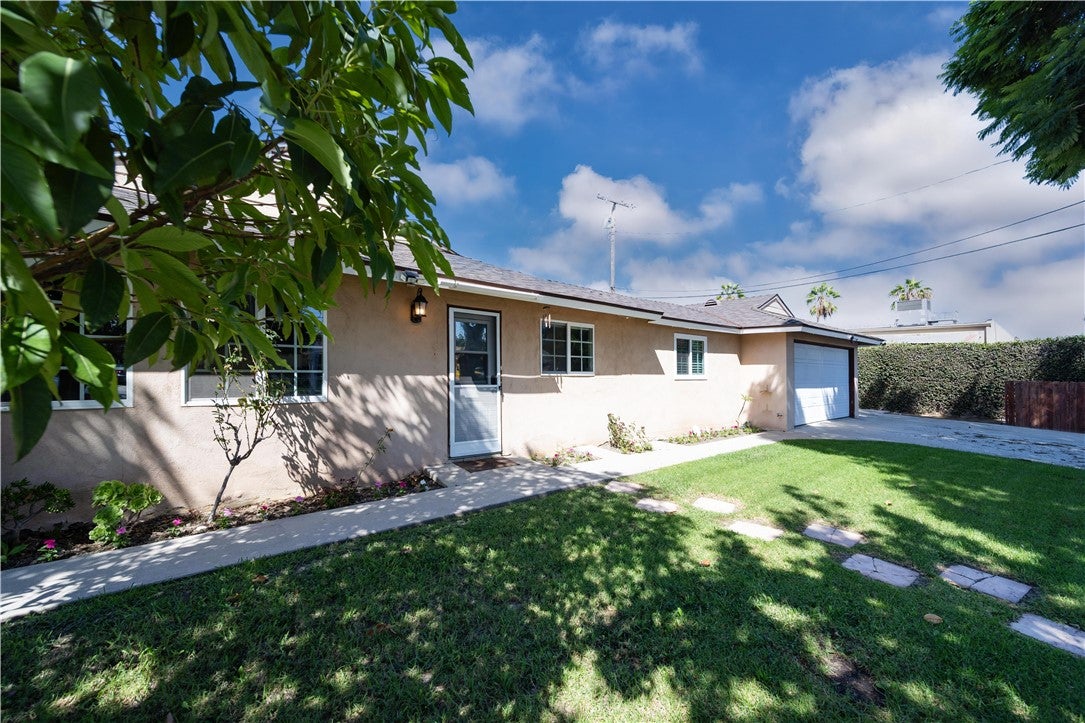 650 S Hazelwood