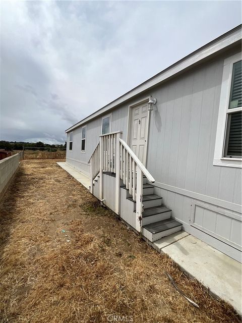 Photo of 17035 Hidalgo Dr, Perris, CA 92570 (MLS # IV26063484)